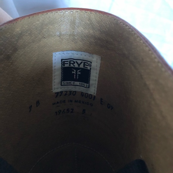 Women’s beautiful Mid calf FRYE boots - Picture 6 of 7